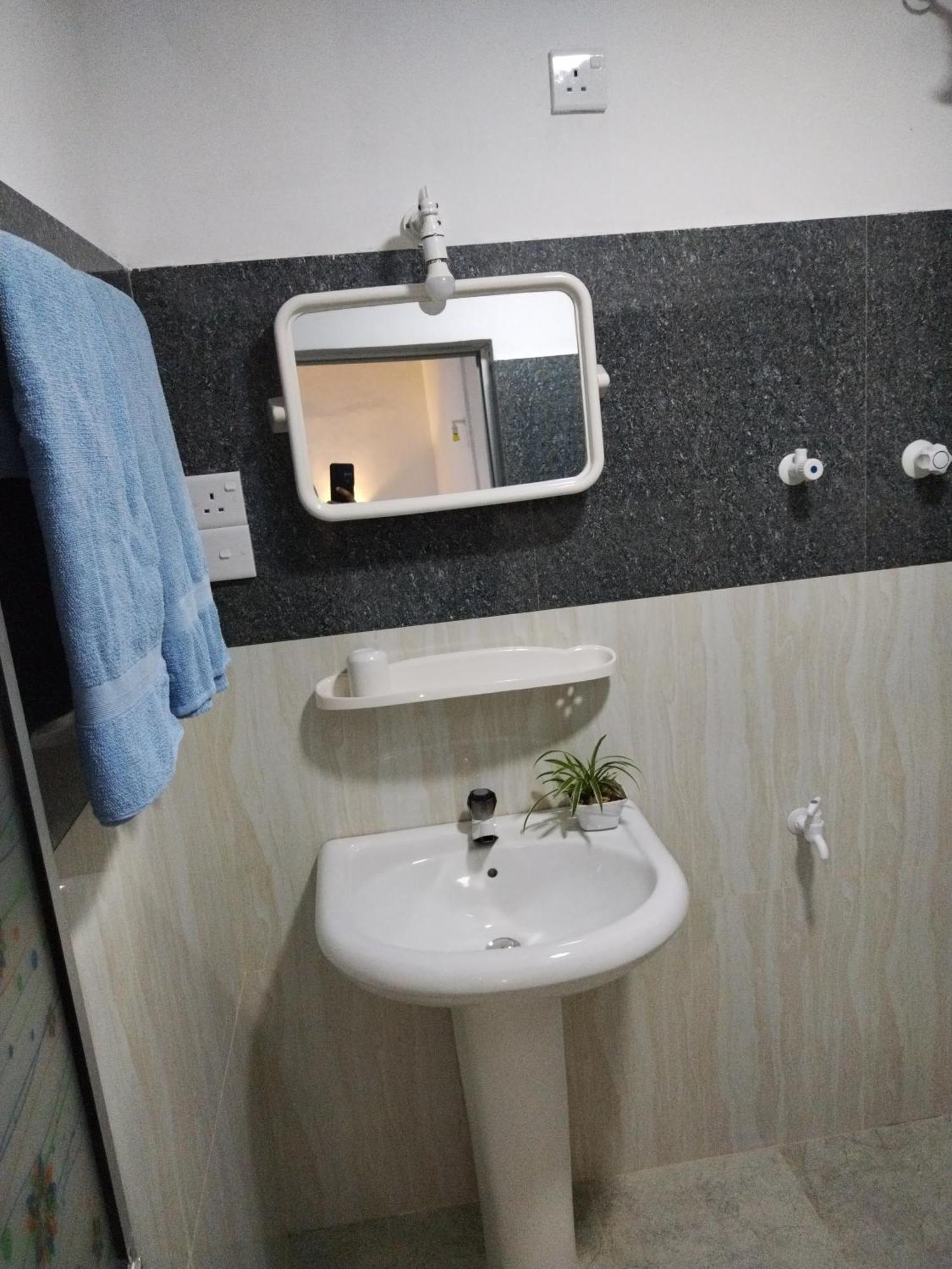 Nethmi Homestay & Restaurant タンガラ エクステリア 写真