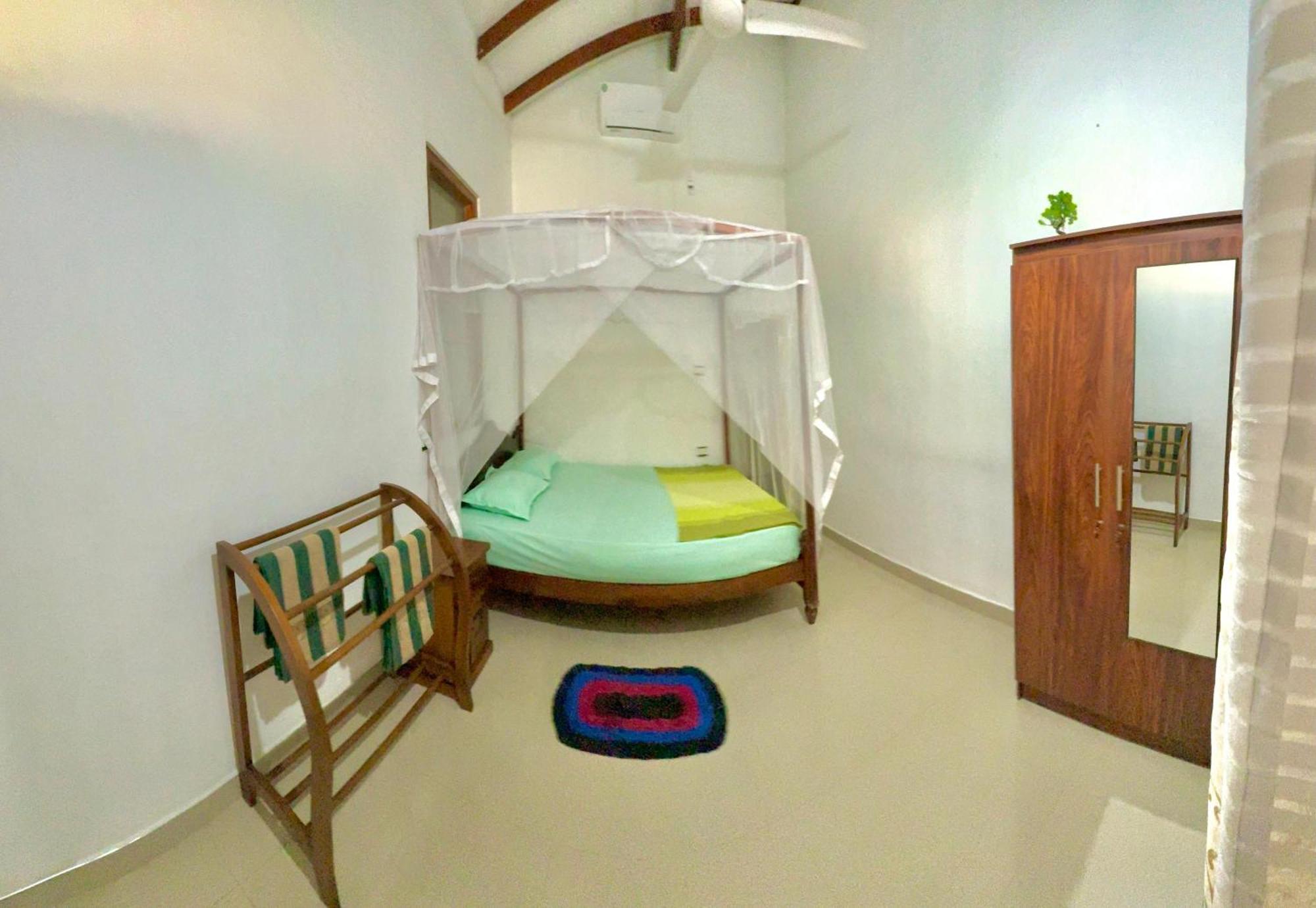Nethmi Homestay & Restaurant タンガラ エクステリア 写真