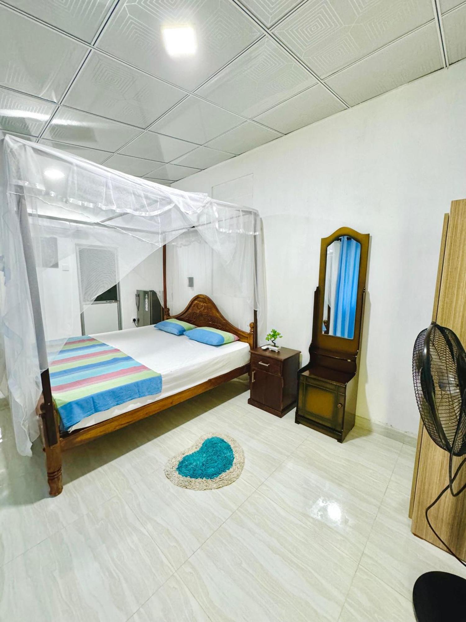 Nethmi Homestay & Restaurant タンガラ エクステリア 写真