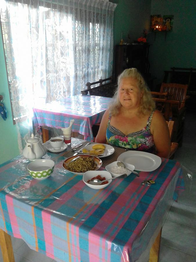 Nethmi Homestay & Restaurant タンガラ エクステリア 写真