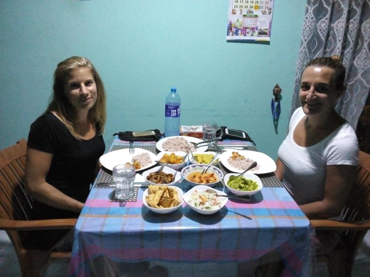 Nethmi Homestay & Restaurant タンガラ エクステリア 写真